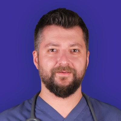 Uzman Veteriner Hekim / Gökhan Toker